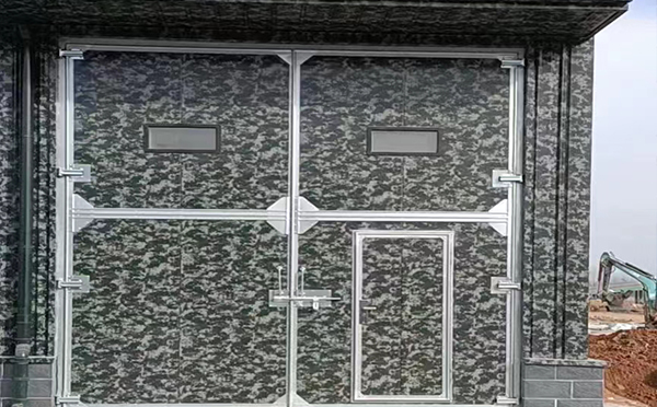 灞桥工业平开门