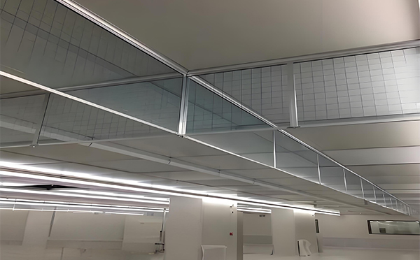 灞桥玻璃挡烟垂壁