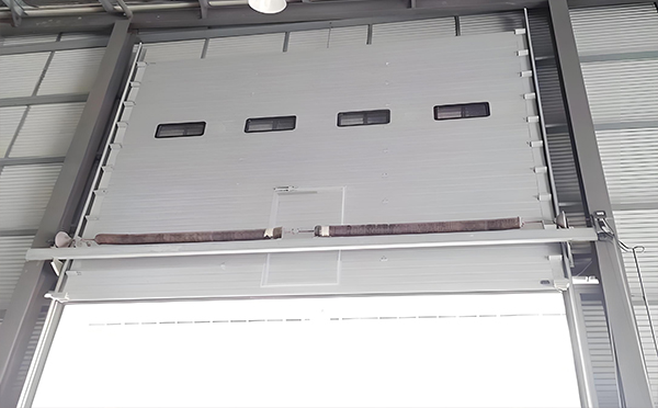 灞桥工业滑升门