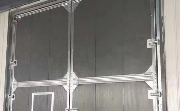 灞桥兰州厂房灞桥工业门选购与使用指南：打造高效安全的生产环境