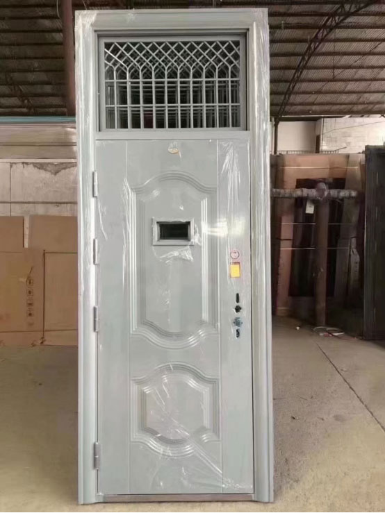 灞桥学校教室门 灞桥学校教室门